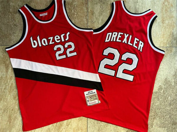 Blazers 22 Clyde Drexler Red 1983-84 Hardwood Classics Swingman Jersey